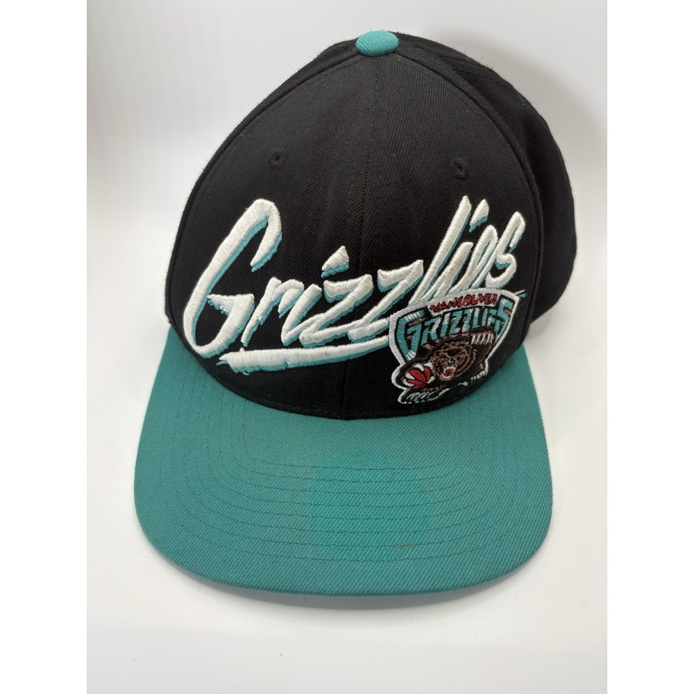 Vintage Vancouver Grizzlies Mitchell & Ness Snapback Hat NBA Teal Black Cap